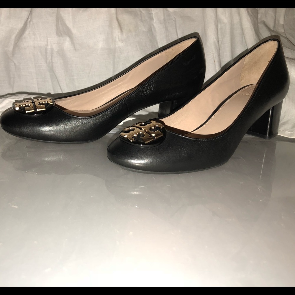 Tory Burch pumps